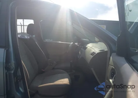 2005 Ford Focus Zx4 z USA, uszkodzony, nr VIN 1FAFP34N95W258850